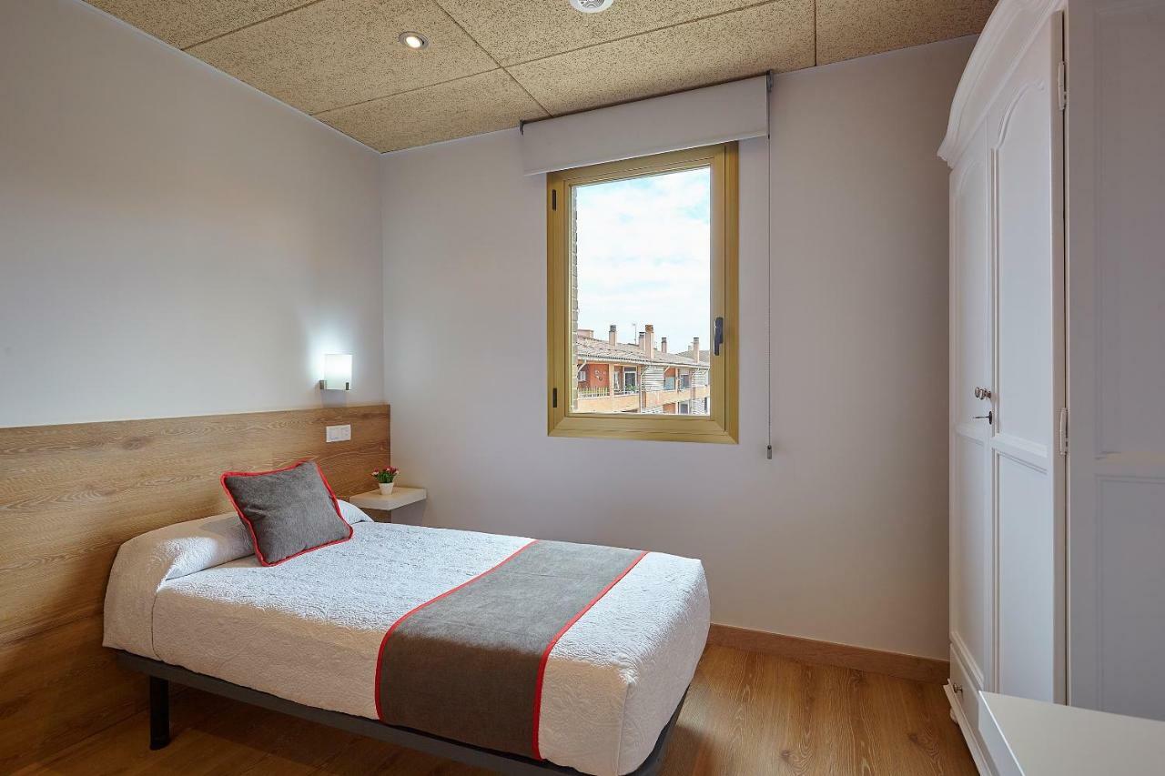 Hostal Nobadis Cervera  Exteriér fotografie